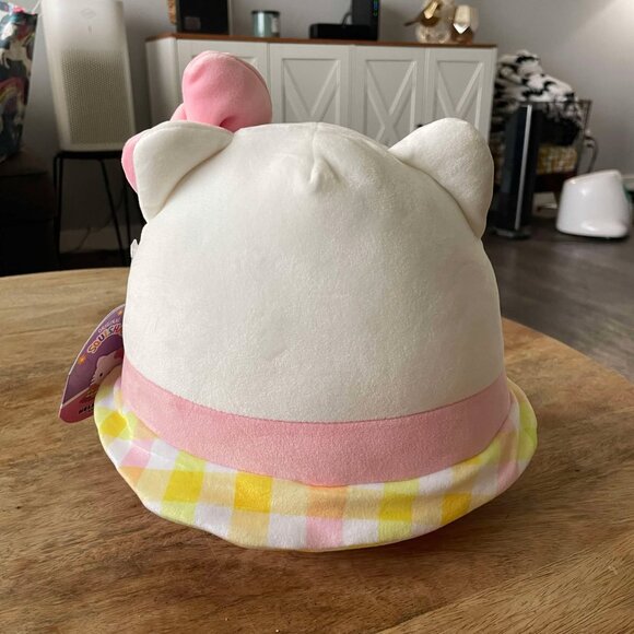 NEW Easter Squishmallows Hello Kitty - Picture 3 of 6